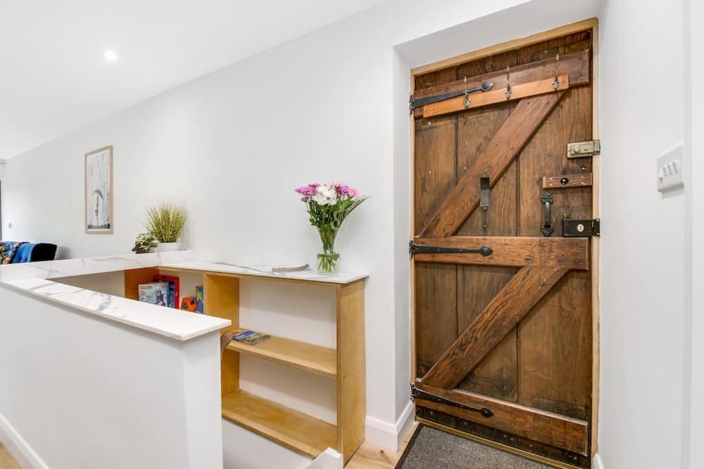 Mytholmroyd The Keep At Castlegate - Luxury Detached Retreat In Cragg Vale, Hebden Bridge 빌라 외부 사진